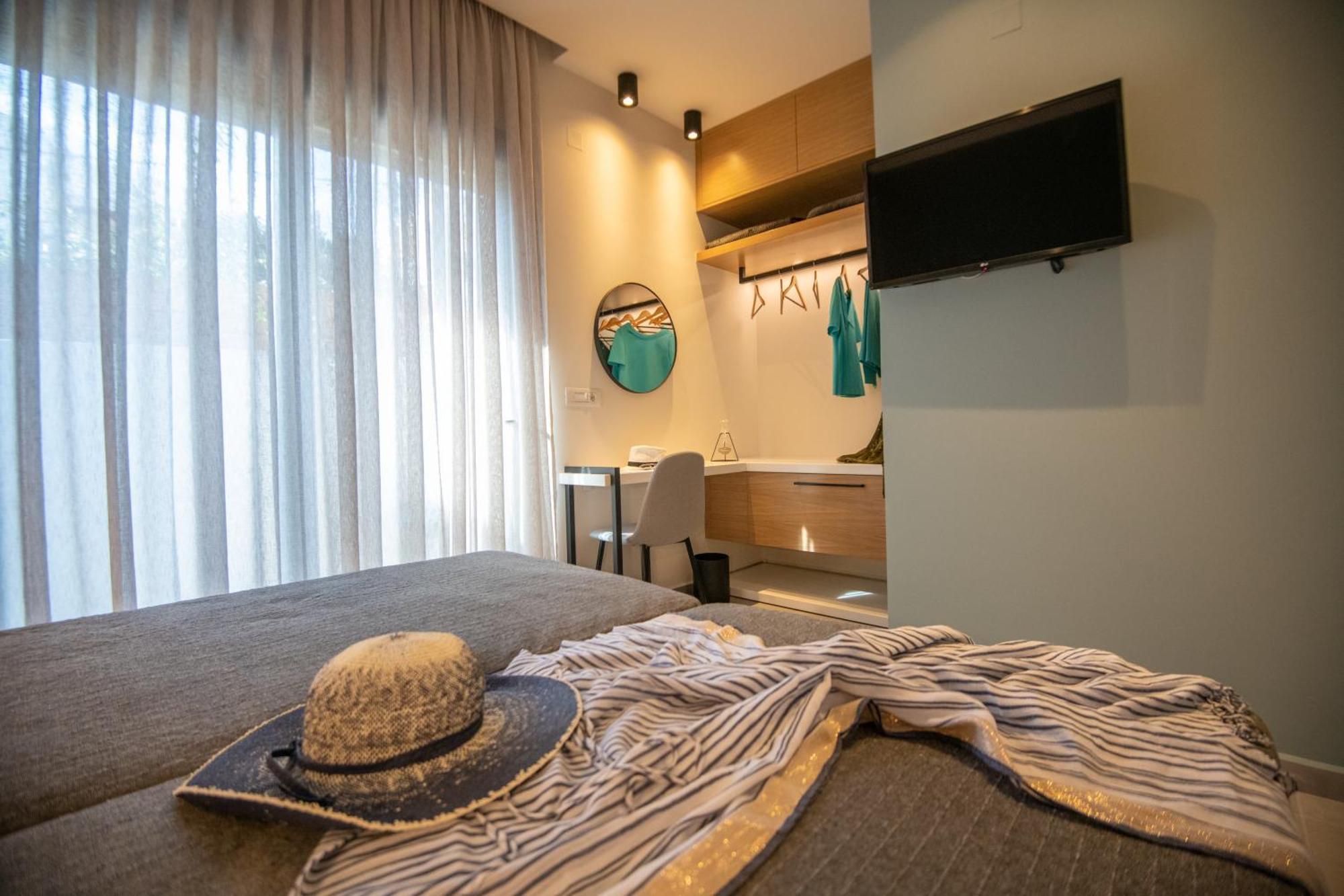 Lenico Seafront Villa Agia Pelagia Екстериор снимка